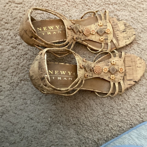 New York Transit ladies sandals. Excellent condition - Picture 5 of 5